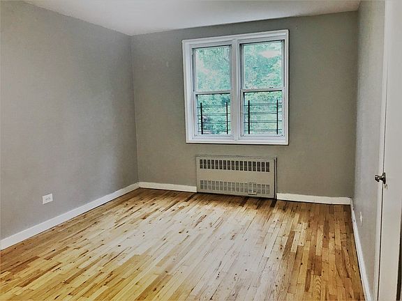 3rd image of 6601 Broadway #L3