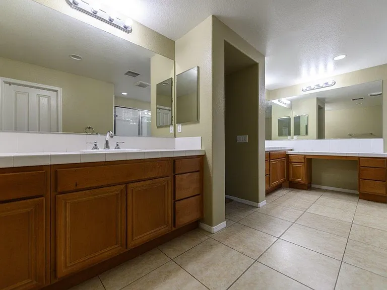 14443 Gannet St — Photo 4