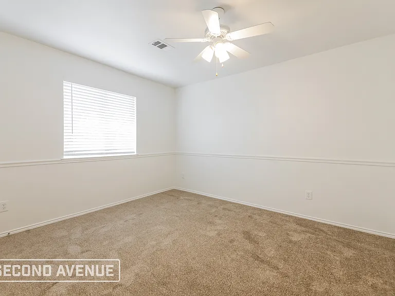 925 Warbler — Photo 14