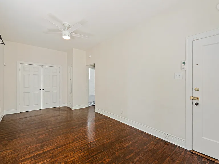 2810 Pearl St — Photo 10