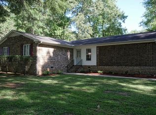 502 Stoney Brook Dr SW, Jacksonville, AL 36265