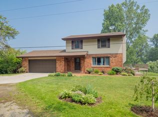 4274 Burgess Rd, Pinckney, MI 48169