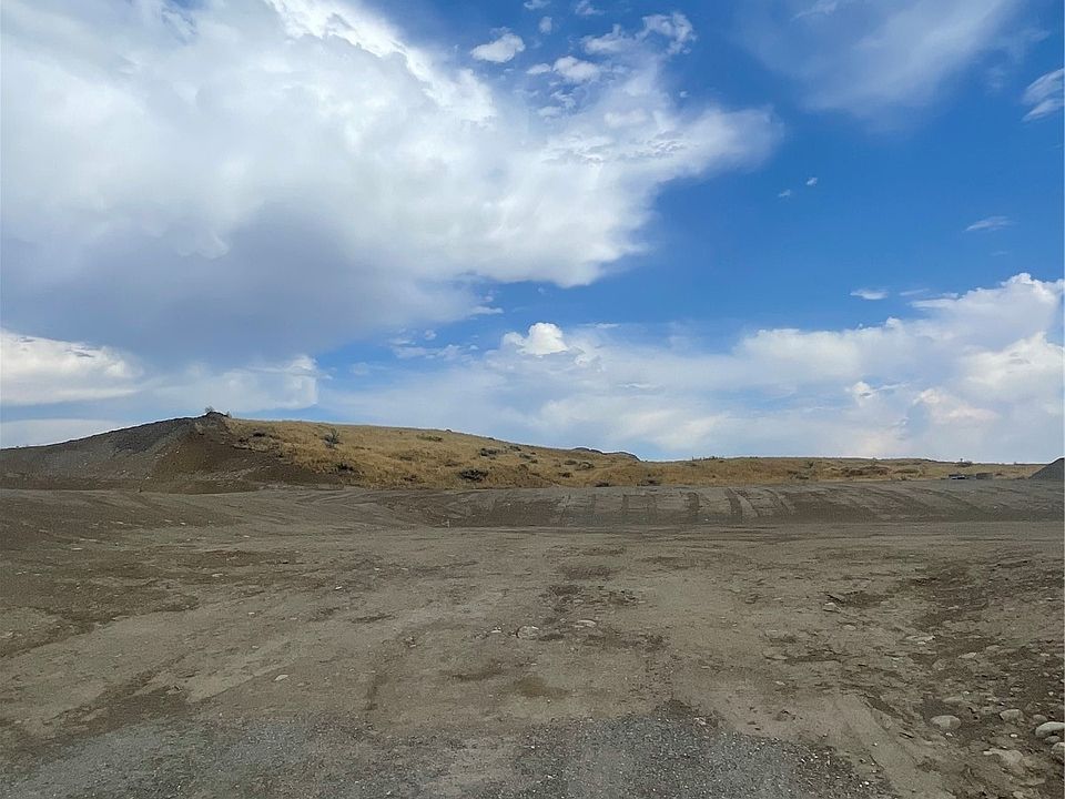 2nd image of 19 Parks Drive