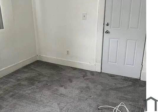 11 Post Ave #2 — Photo 4