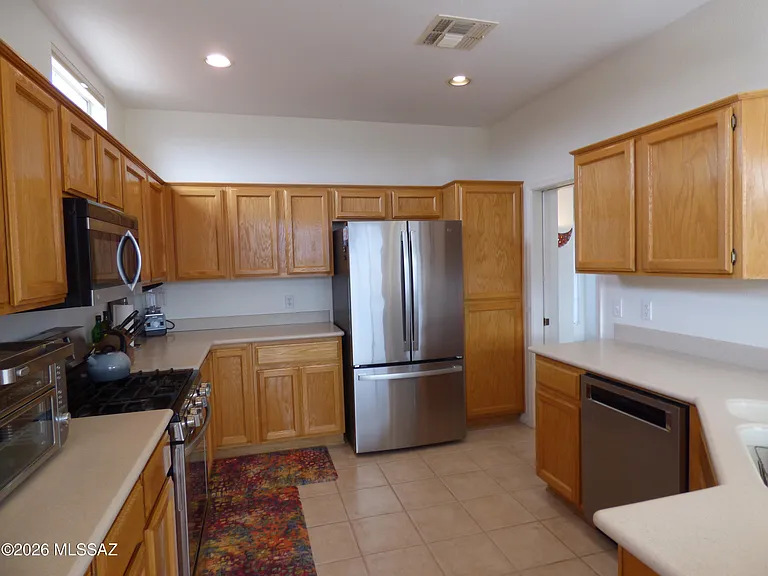 14256 N Greenspun Pl — Photo 10