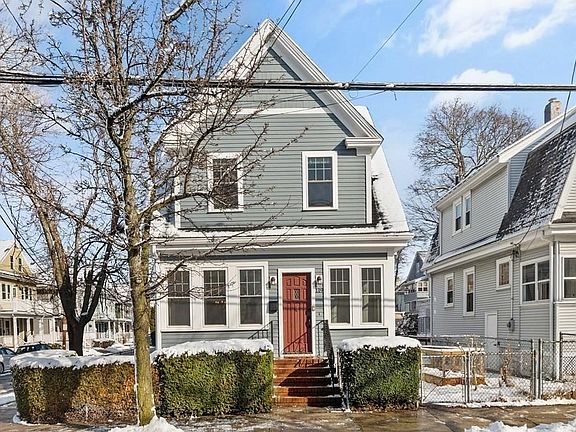2nd image of 119 Capen St #119
