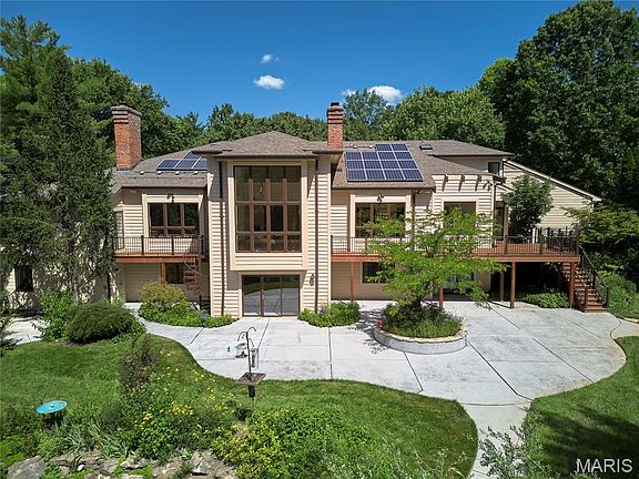 2nd image of 13600 Park Place Ct
