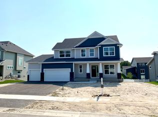 1832 Old Mill Ct, Centerville, MN 55038