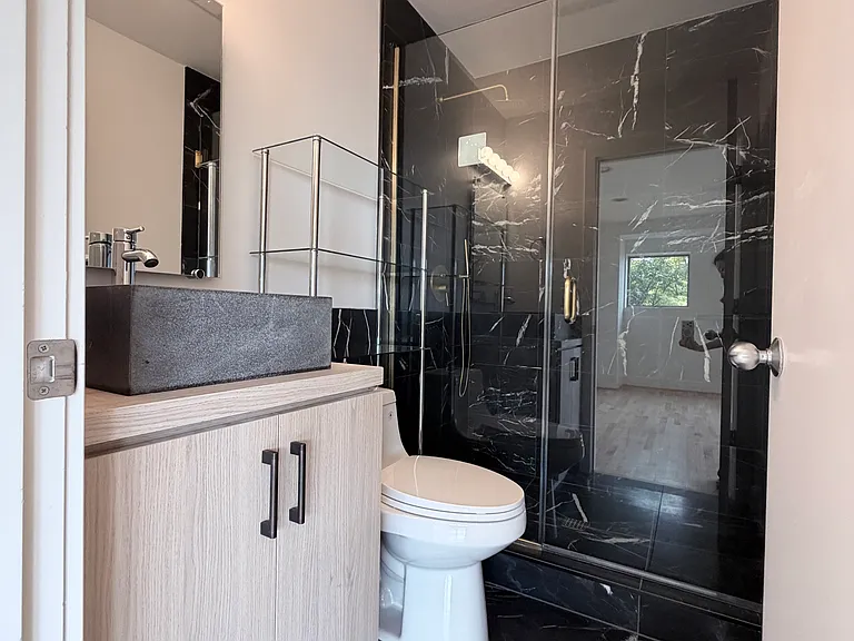 3915 SW View Point Ter — Photo 20