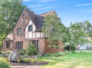 156 Orchard Ave, Battle Creek, MI 49017