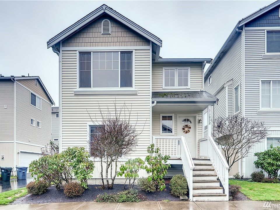 1st image of 11232 3rd Avenue Ct E