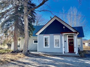 555 8th St, Saguache, CO 81149