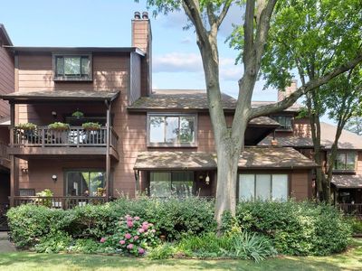 246 Sunset Ky, Secaucus, NJ, 07094