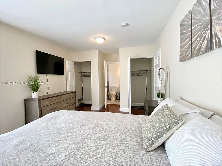 3440 SW 20th St — Photo 17