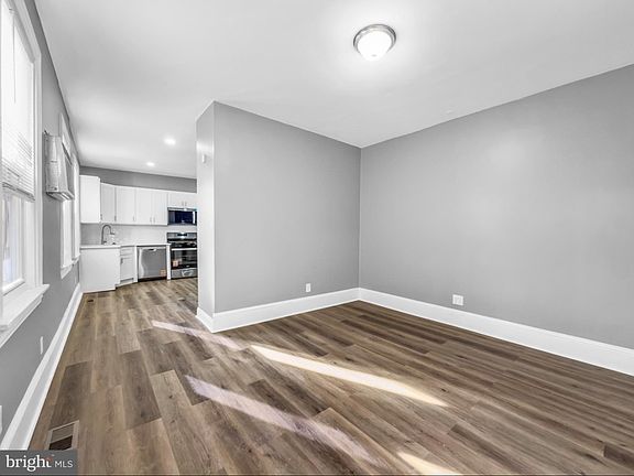 5th image of 302 Jones Ave #1A