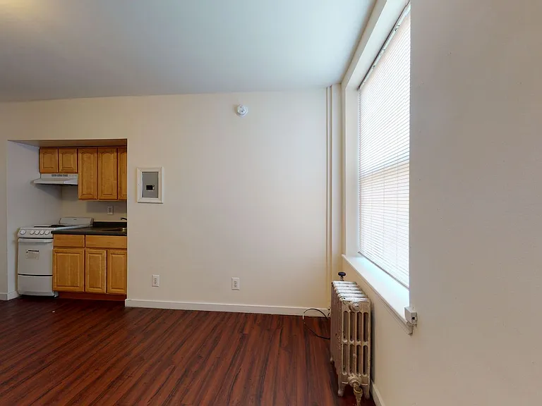 Trinity Place Apartments — Photo 20