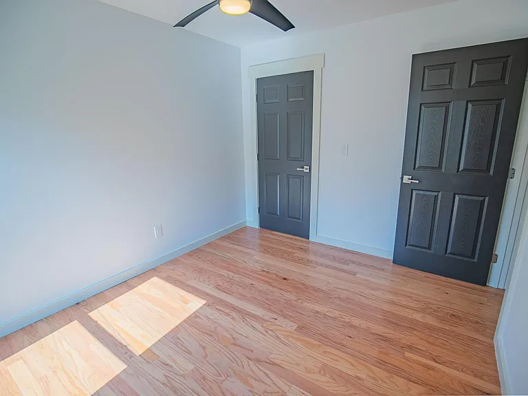 Guest bedroom 2