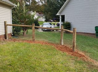 8817 Kismet Dr, Charlotte, NC 28214