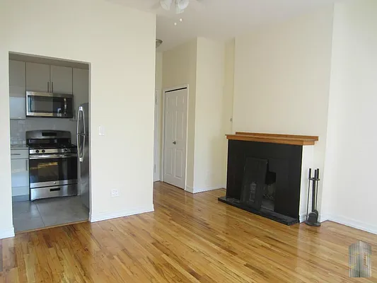 Rented by Skyline Group Real Estate | media 1