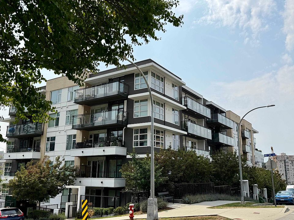 1st image of 1012 Auckland St #402