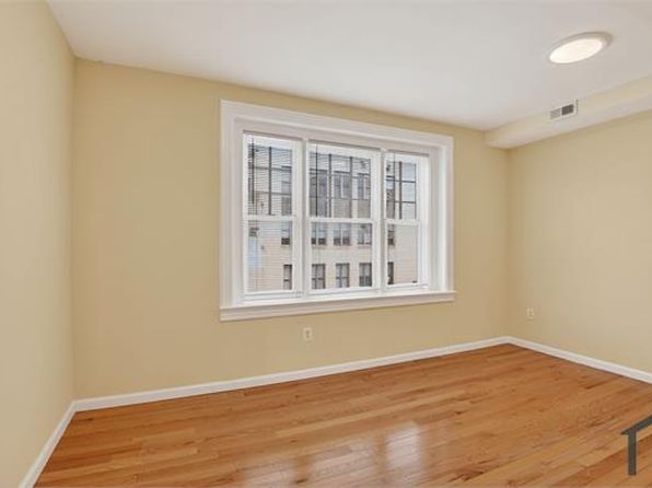 1648 Park Rd NW APT 5