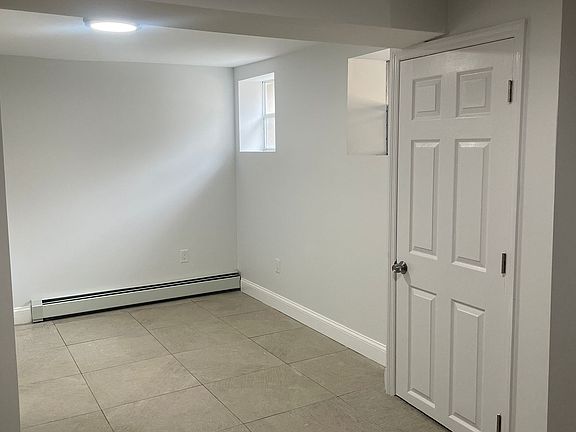 5th image of 585 Kearney Ave