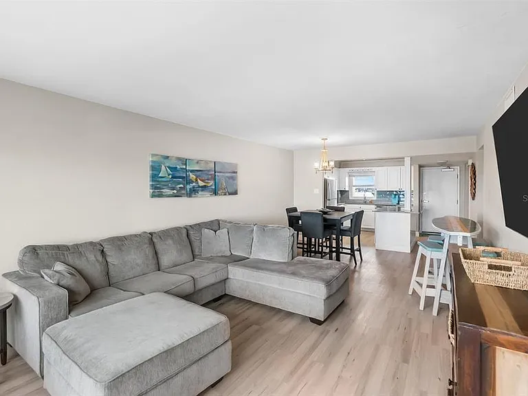 1270 Gulf Blvd #606 — Photo 12