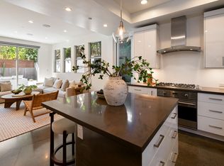 2009 Montana Ave, Santa Monica, CA 90403