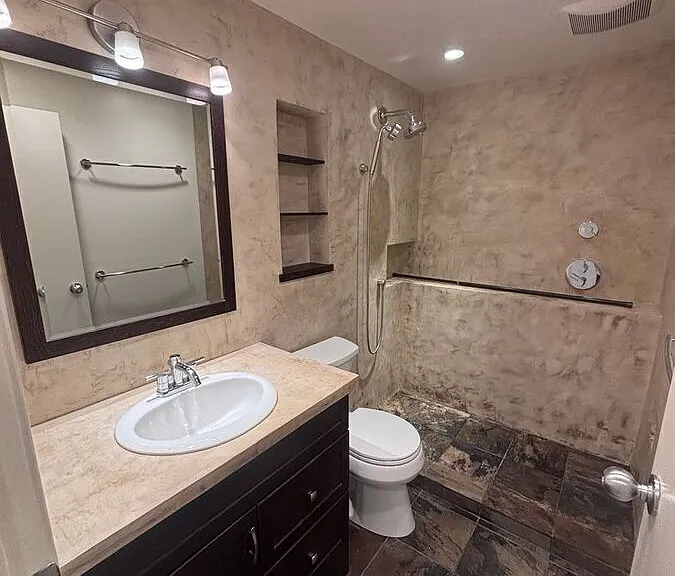 1210 Lakeview Blvd E #201 — Photo 15