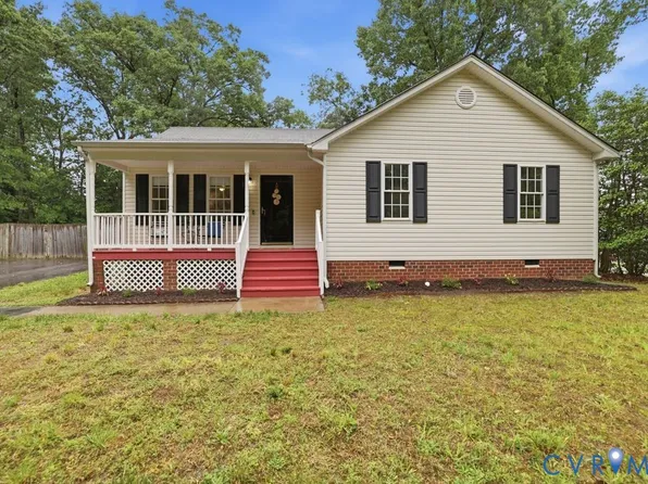11641 Oak Rd, Chester, VA 23831