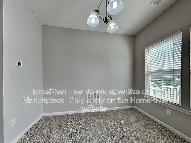 311 Cross Creek Dr — Photo 6