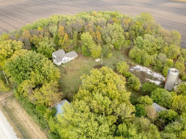11724 870th Ave, Glenville, MN 56036