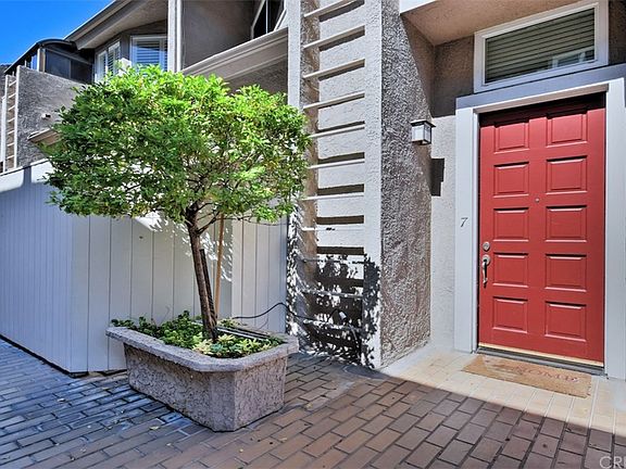 4th image of 10911 Bluffside Dr APT 7