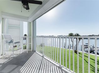 400 64th Ave APT 305, Saint Pete Beach, FL 33706