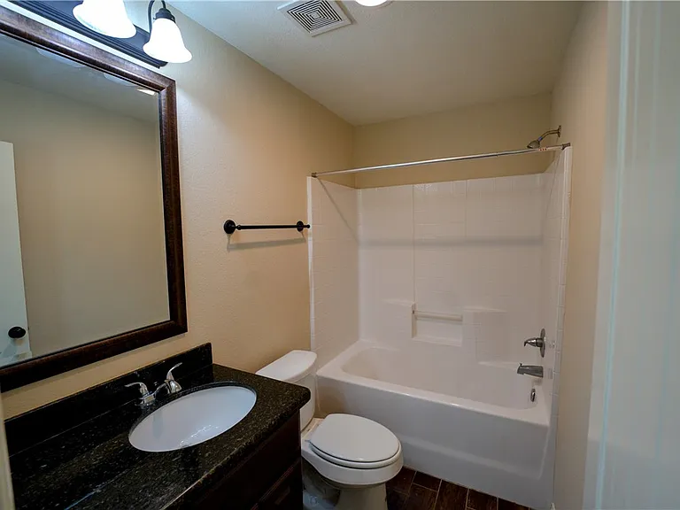402 Nimitz St #A — Photo 8