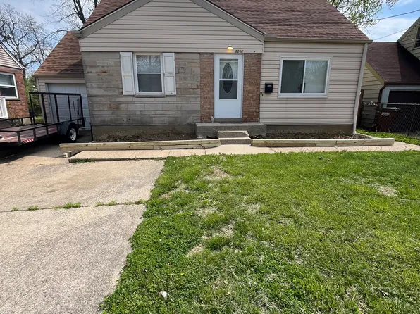 8808 Daly Rd, Cincinnati, OH 45231