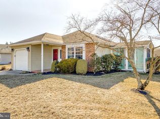 9 Adner Dr, Mount Laurel, NJ 08054