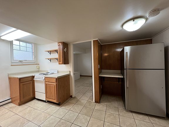 5th image of 610 Cooper Pl #11062489