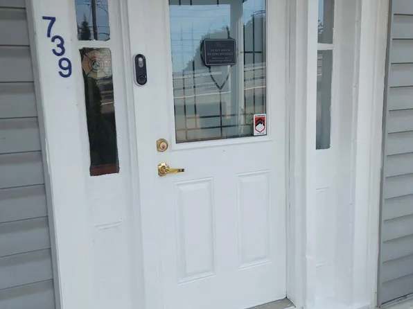 739 Edward St, Prescott, ON K0E 1T0