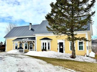 881 South Hill Road, Stewartstown, NH 03576