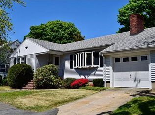 12 Hemenway Rd, Swampscott, MA 01907