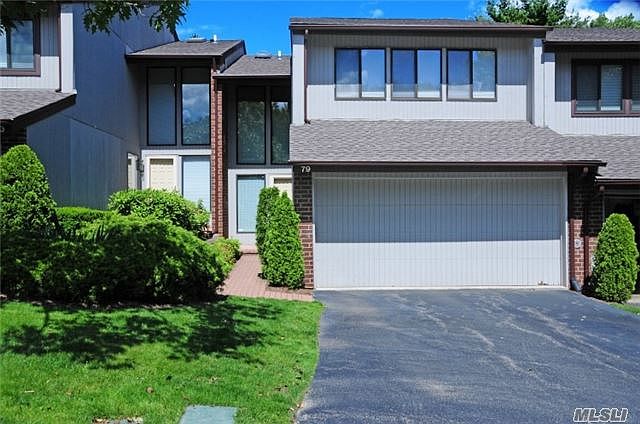 1st image of 79 Foxwood Dr