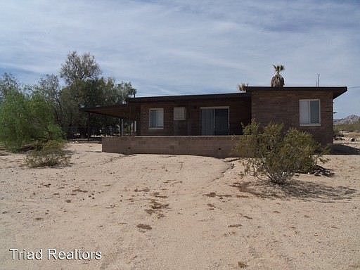 1st image of 70072 Cottonwood Dr