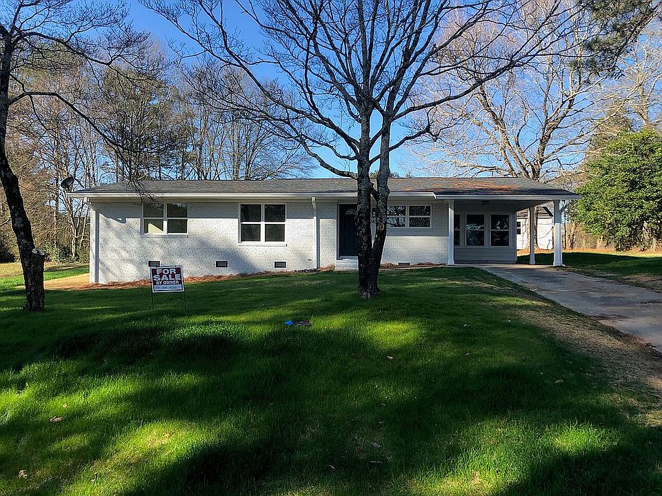 1st image of 243 S Lakeshore Dr