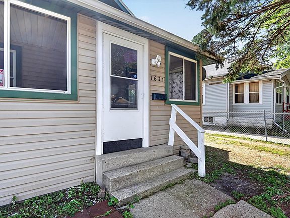 5th image of 1621 Dewey Ave