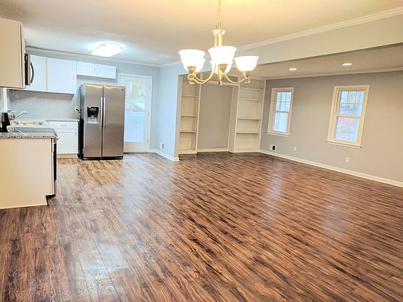 5th image of 1822 King Arthurs Ct