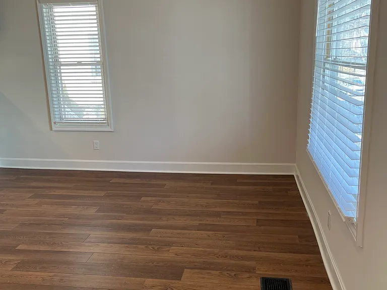2713 Griffiths Ave #1 — Photo 32