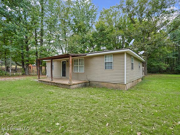 3rd image of 14881 Bell Rd