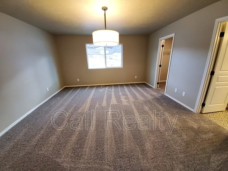 18208 E Selkirk Estates Rd — Photo 7