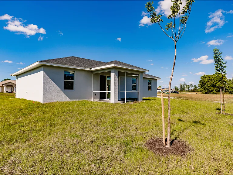 3603 NE 12th Ct — Photo 16
